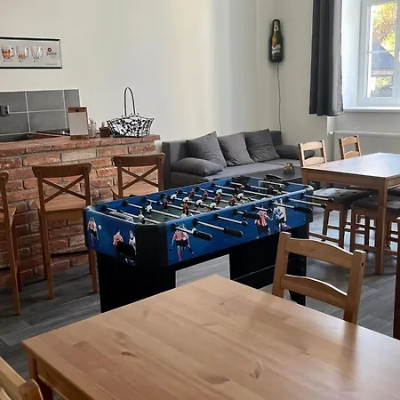 Semesterbostad Spacious With Barbecue Horní Maršov